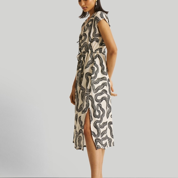 Reistor x Madewell Deep V-neck Gathered Dress in Black Stripes - Picture 6 of 12